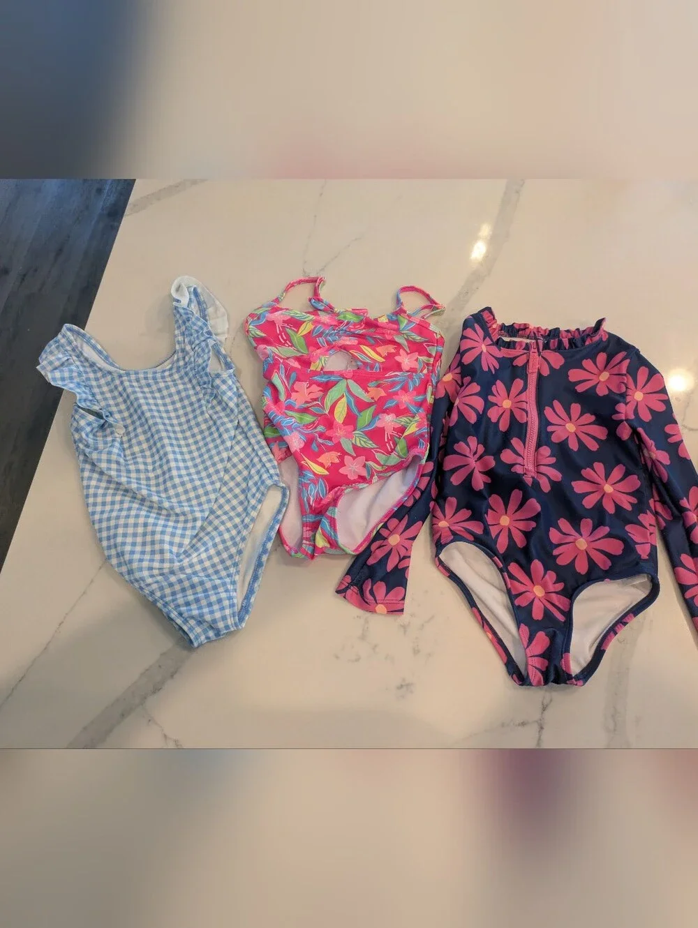 4t Swimsuits - Picture 3 of 4